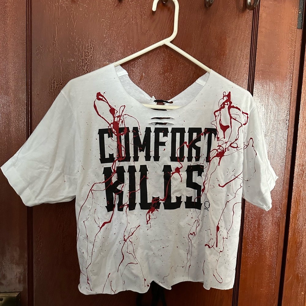 The Drive Clothing company distressed t shirt size large
Brand new, never worn